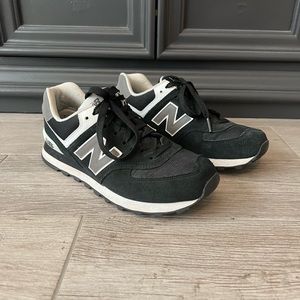 New Balance Sneakers